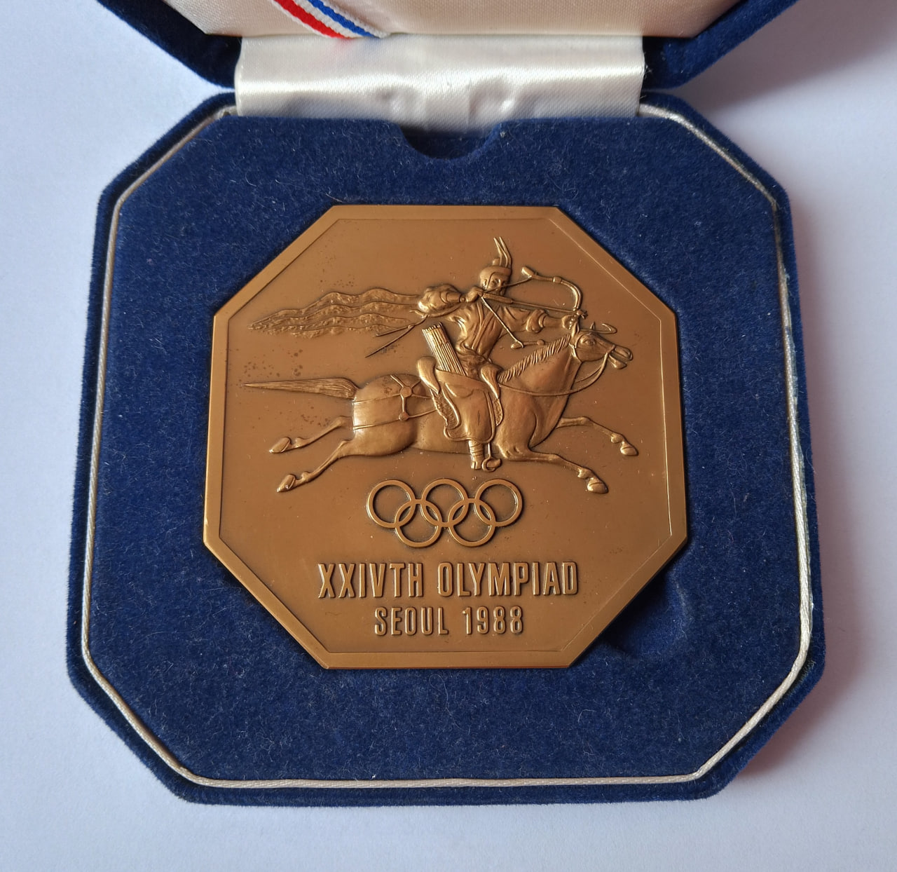 Seoul 1988 Summer Olympics Press Medal
